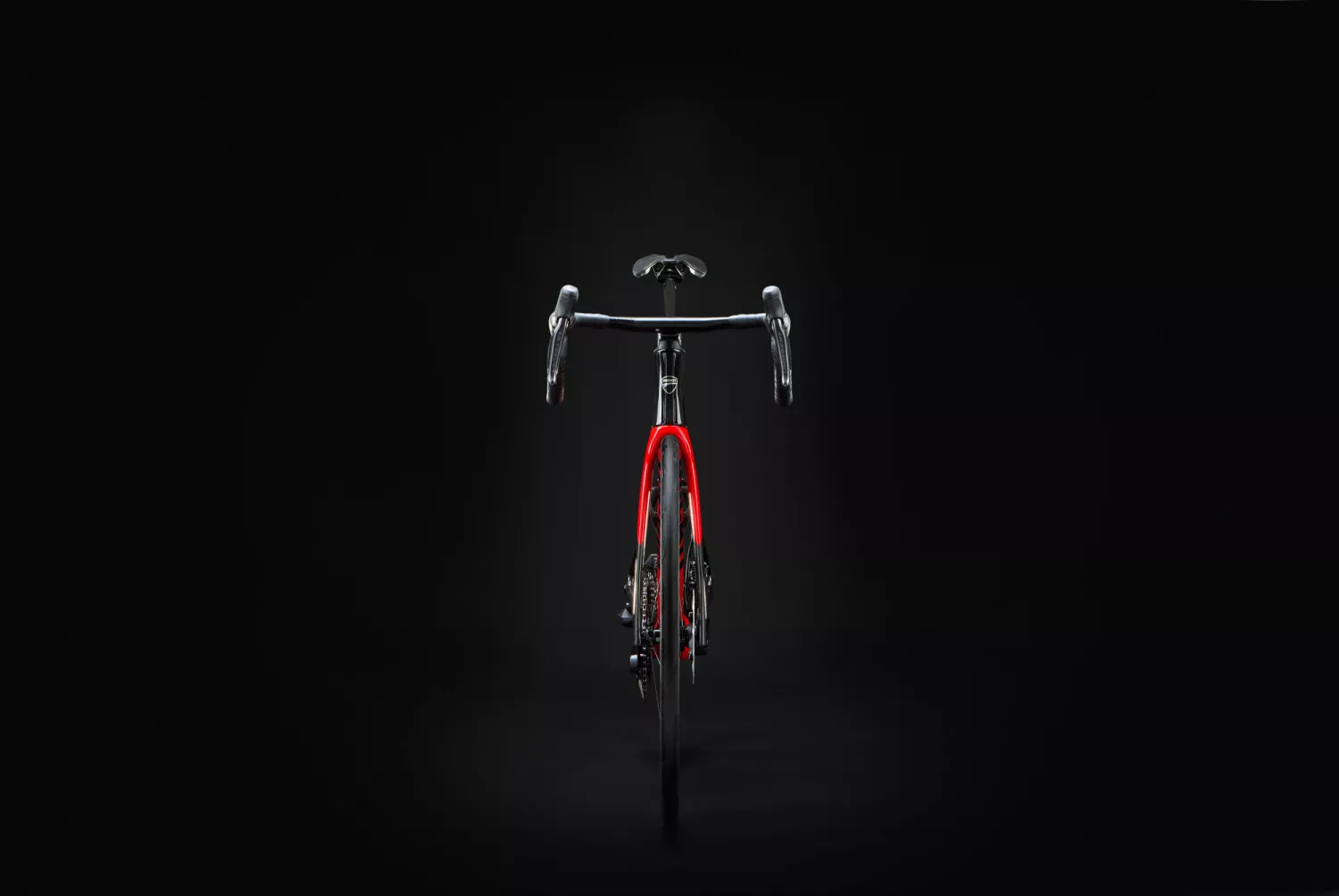 Ducati Monoscocca – cockpit integrado Vision Metron ACR 5D EVO