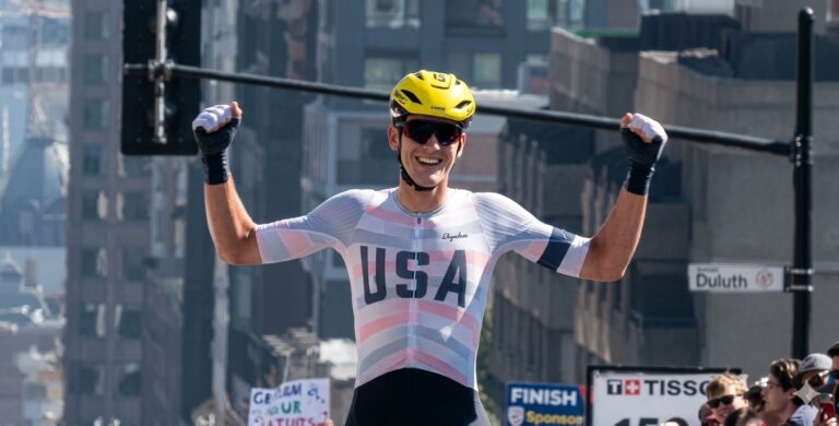 Ashlin Barry é campeão mundial Sub-23 após ataque solo; Bravo termina em 19º