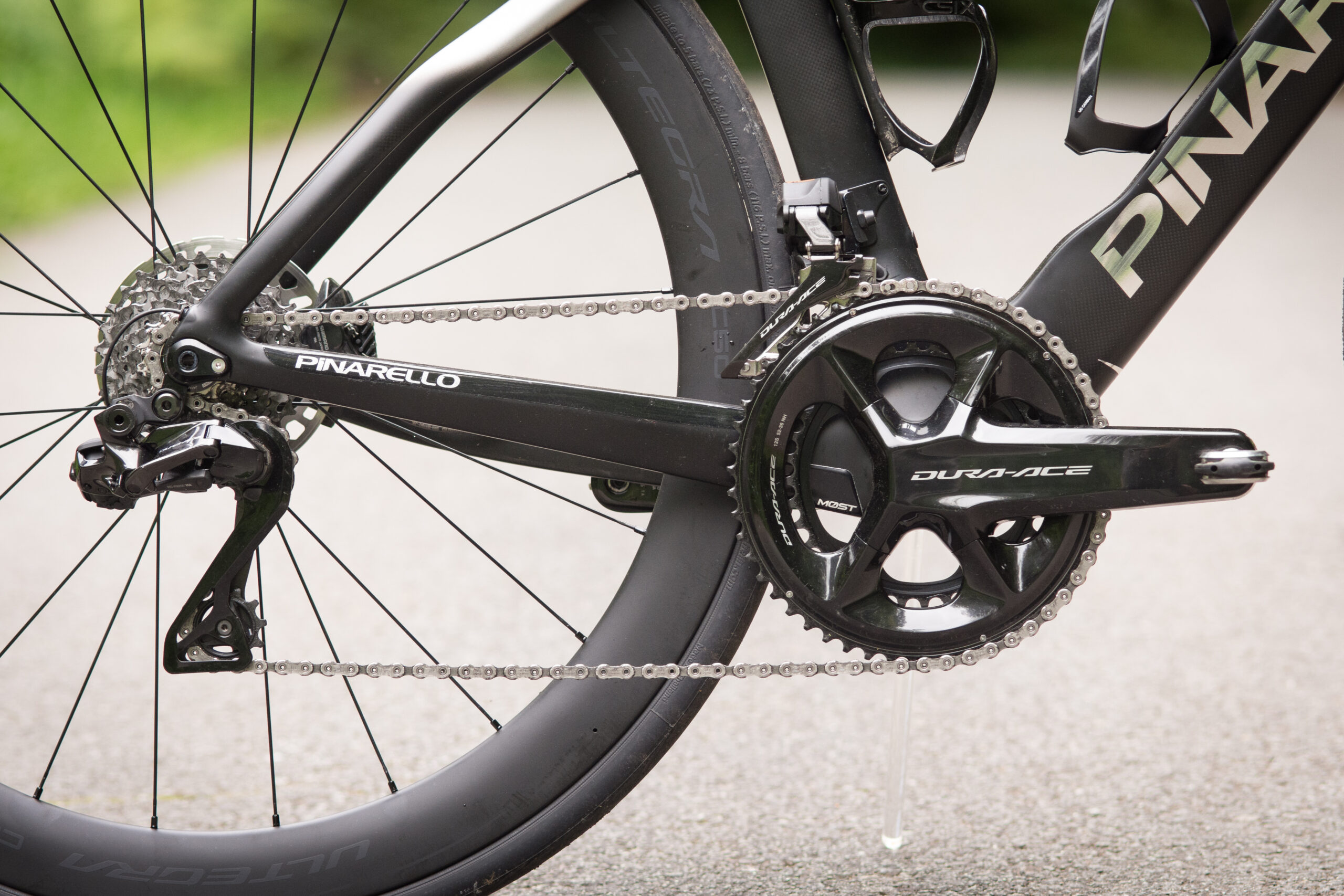 Shimano Dura-Ace Di2 R9200 instalado em uma Pinarello Dogma F